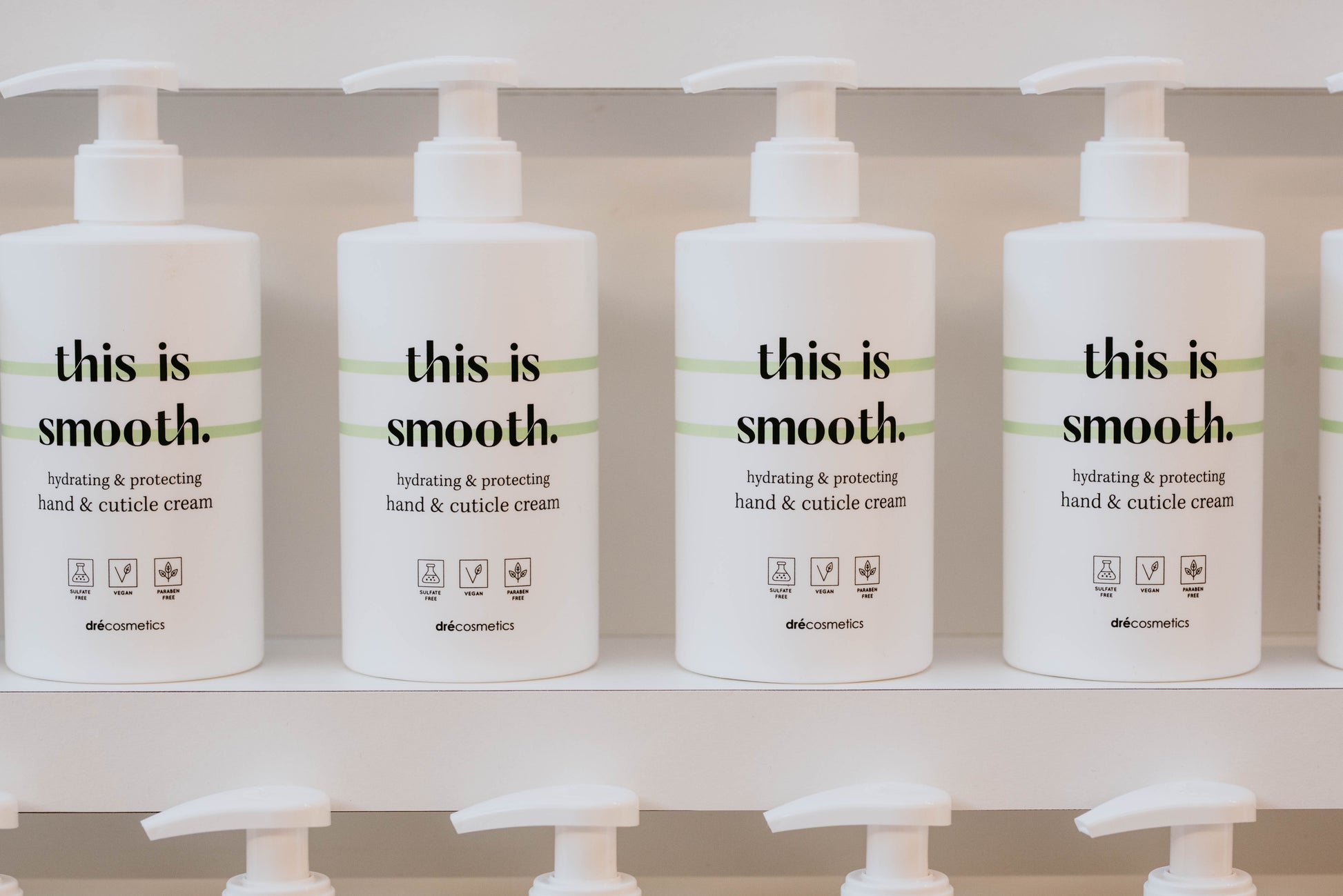 Hand & Nagelriemcrème 300ml | Intensief Hydraterend & Vegan - This is Smooth.